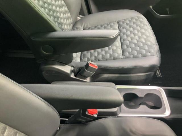 ヴォクシー ハイブリッドＳ－Ｚ　保証書／ディスプレイオーディオ＋ナビ８インチ／トヨタセーフティセンス／両側電動スライドドア／シートヒーター　前席／車線逸脱防止支援システム／シート　ハーフレザー／電動バックドア　衝突被害軽減システム（34枚目）