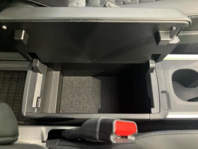 ヴォクシー ハイブリッドＳ－Ｚ　保証書／ディスプレイオーディオ＋ナビ８インチ／トヨタセーフティセンス／両側電動スライドドア／シートヒーター　前席／車線逸脱防止支援システム／シート　ハーフレザー／電動バックドア　衝突被害軽減システム（36枚目）