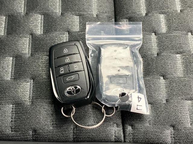 ヴォクシー ハイブリッドＳ－Ｚ　保証書／ディスプレイオーディオ＋ナビ８インチ／トヨタセーフティセンス／両側電動スライドドア／シートヒーター　前席／車線逸脱防止支援システム／シート　ハーフレザー／電動バックドア　衝突被害軽減システム（48枚目）