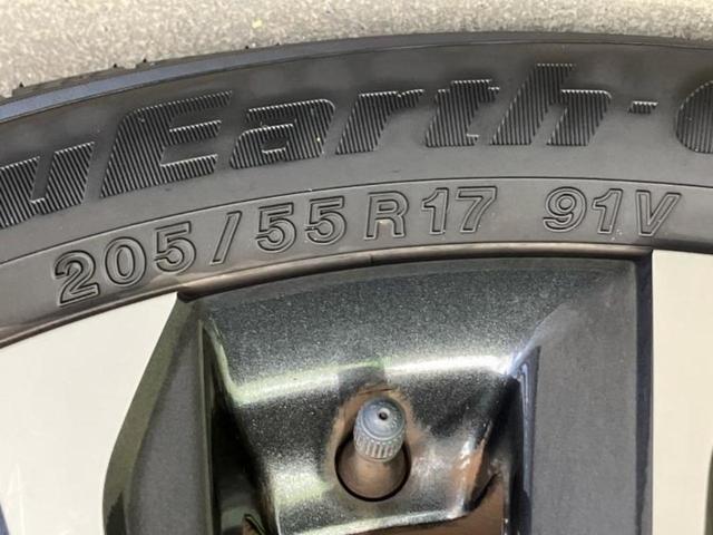 ヴォクシー ハイブリッドＳ－Ｚ　保証書／ディスプレイオーディオ＋ナビ８インチ／トヨタセーフティセンス／両側電動スライドドア／シートヒーター　前席／車線逸脱防止支援システム／シート　ハーフレザー／電動バックドア　衝突被害軽減システム（56枚目）