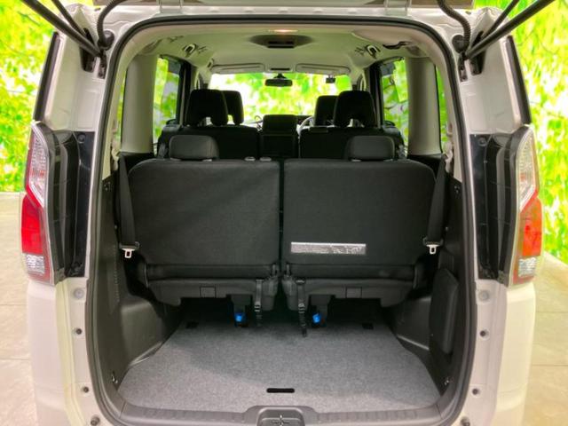 セレナ Ｘ　Ｖセレクション２　新品タイヤ／保証書／純正　ＳＤナビ／エマージェンシーブレーキ／両側電動スライドドア／アラウンドビューモニター／車線逸脱防止支援システム／ドライブレコーダー　社外／ヘッドランプ　ＬＥＤ　全周囲カメラ（20枚目）