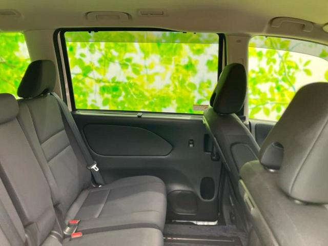 セレナ Ｘ　Ｖセレクション２　新品タイヤ／保証書／純正　ＳＤナビ／エマージェンシーブレーキ／両側電動スライドドア／アラウンドビューモニター／車線逸脱防止支援システム／ドライブレコーダー　社外／ヘッドランプ　ＬＥＤ　全周囲カメラ（25枚目）