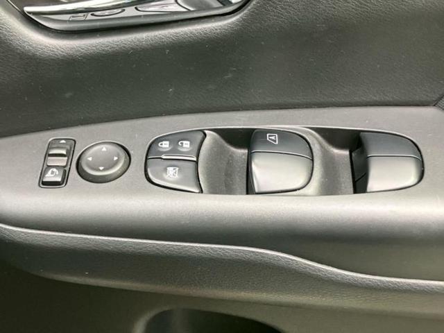 セレナ Ｘ　Ｖセレクション２　新品タイヤ／保証書／純正　ＳＤナビ／エマージェンシーブレーキ／両側電動スライドドア／アラウンドビューモニター／車線逸脱防止支援システム／ドライブレコーダー　社外／ヘッドランプ　ＬＥＤ　全周囲カメラ（32枚目）