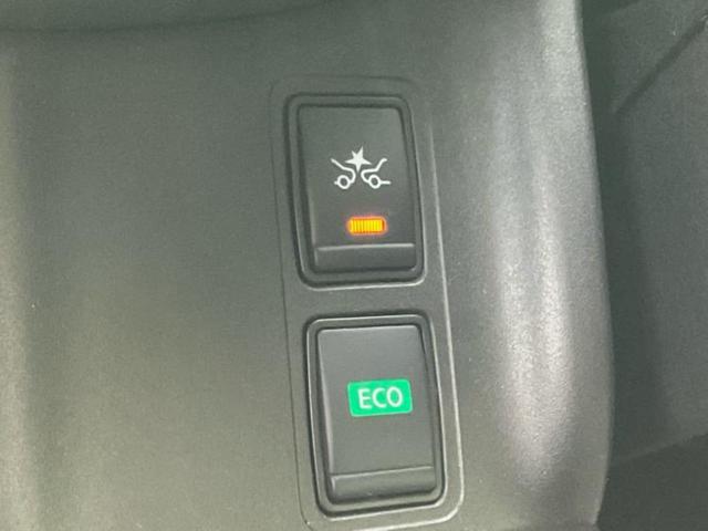 セレナ Ｘ　Ｖセレクション２　新品タイヤ／保証書／純正　ＳＤナビ／エマージェンシーブレーキ／両側電動スライドドア／アラウンドビューモニター／車線逸脱防止支援システム／ドライブレコーダー　社外／ヘッドランプ　ＬＥＤ　全周囲カメラ（43枚目）