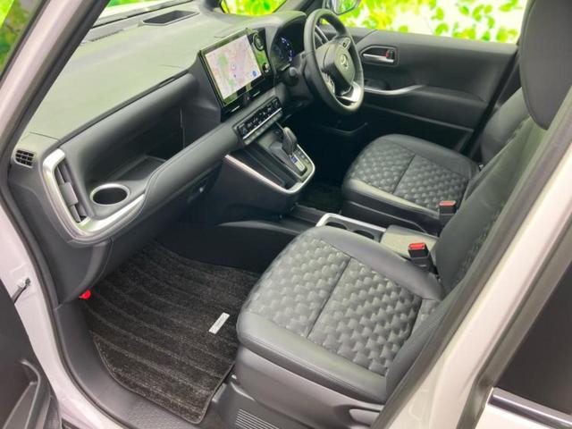 ＷＥＣＡＲＳでは各商談席に大型モニターをご用意しております！見やすい大画面でゆったりと全国の在庫をご覧いただけます！是非ご来店お待ちしております！