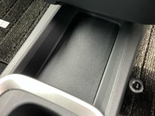 ＷＥＣＡＲＳでは各商談席に大型モニターをご用意しております！見やすい大画面でゆったりと全国の在庫をご覧いただけます！是非ご来店お待ちしております！