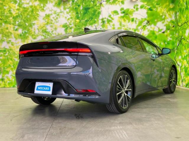 プリウス Ｚ　パノラマルーフ／純正エアロ／保証書／ディスプレイオーディオ＋ナビ１２．３インチ／デジタルインナーミラー／トヨタセーフティセンス／シートヒーター　前席／パノラミックビューモニター　サンルーフ　フルエアロ（3枚目）