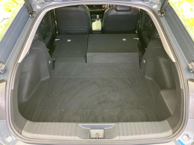 プリウス Ｚ　パノラマルーフ／純正エアロ／保証書／ディスプレイオーディオ＋ナビ１２．３インチ／デジタルインナーミラー／トヨタセーフティセンス／シートヒーター　前席／パノラミックビューモニター　サンルーフ　フルエアロ（19枚目）