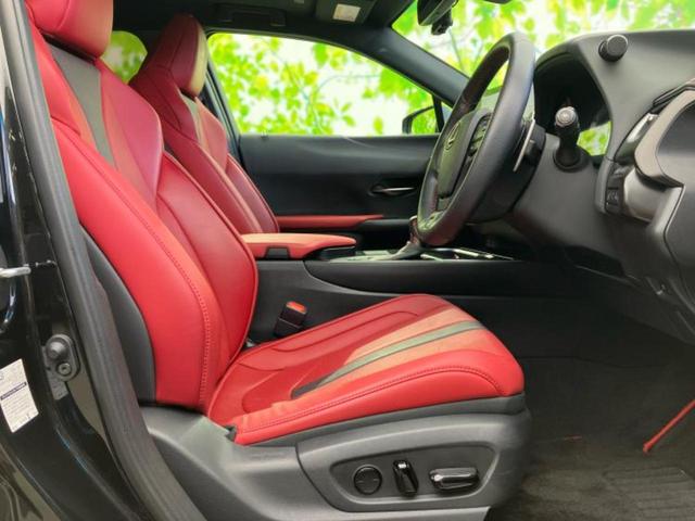 UX UX250h Fスポーツ サンルーフ/保証書/ディスプレイオーディオ+ナビ12.3インチ/プリクラッシュセーフティ/シートエアコン/パノラミックビューモニター/車線逸脱防止支援システム/シート フルレザー 革シート 電動シート(4枚目)
