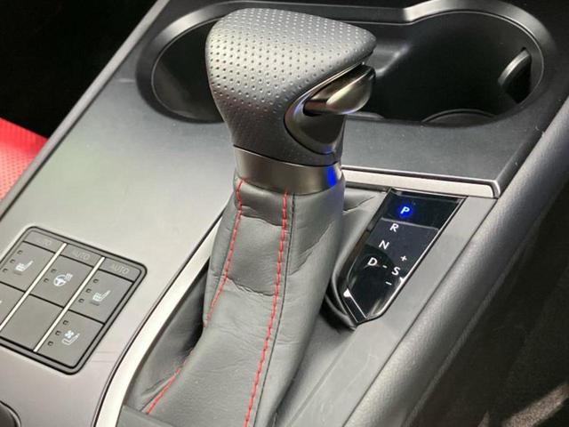 UX UX250h Fスポーツ サンルーフ/保証書/ディスプレイオーディオ+ナビ12.3インチ/プリクラッシュセーフティ/シートエアコン/パノラミックビューモニター/車線逸脱防止支援システム/シート フルレザー 革シート 電動シート(18枚目)