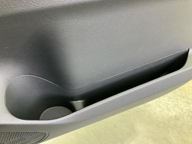 デリカミニ Ｔプレミアム　新品タイヤ／保証書／純正　９インチ　ＳＤナビ／デジタルインナーミラー／イーアシスト（ミツビシ）／両側電動スライドドア／シートヒーター　前席／マルチアラウンドモニター／車線逸脱防止支援システム　ターボ（31枚目）