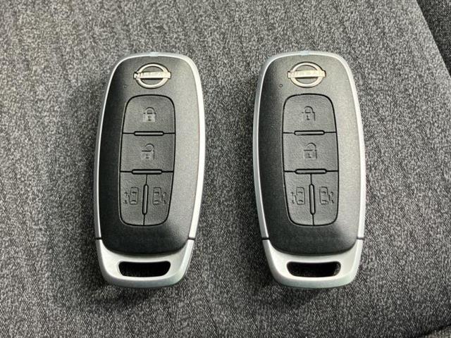 セレナ ハイウェイスターV 保証書/ディスプレイオーディオ9インチ/インテリジェントルームミラー/エマージェンシーブレーキ/両側電動スライドドア/アラウンドビューモニター/車線逸脱防止支援システム/プロパイロット 全周囲カメラ(44枚目)