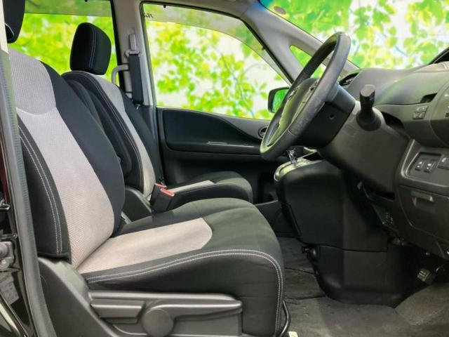 セレナ ライダーブラックラインＨＶ　Ａセーフティパッケ　新品タイヤ／保証書／純正　ＳＤナビ／エマージェンシーブレーキ／両側電動スライドドア／アラウンドビューモニター／車線逸脱防止支援システム／パーキングアシスト　バックガイド　衝突被害軽減システム　ＥＴＣ（4枚目）