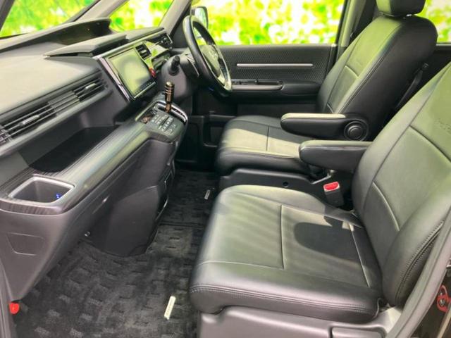 ステップワゴンスパーダ スパーダクールスピリットアドバンスＰベータ　新品タイヤ／保証書／純正　９インチ　ＳＤナビ／ホンダセンシング／両側電動スライドドア／シートヒーター　前席／車線逸脱防止支援システム／パーキングアシスト　バックガイド　衝突被害軽減システム　ＤＶＤ再生（7枚目）