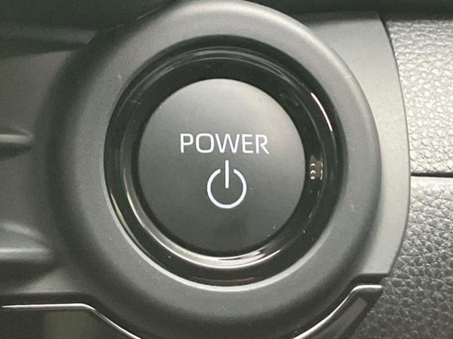 クラウンスポーツ 4WD Z パノラマルーフ/保証書/ディスプレイオーディオ+ナビ12.3インチ/デジタルインナーミラー/トヨタセーフティセンス/シートヒーター 前席/パノラミックビューモニター/車線逸脱防止支援システム 革シート(32枚目)