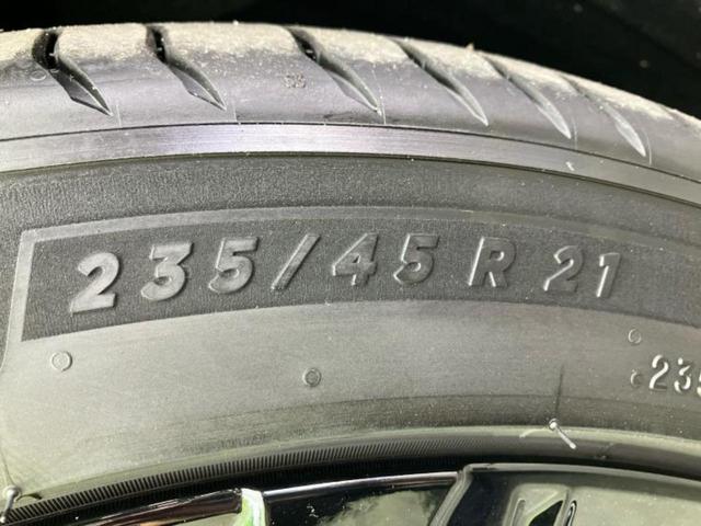 クラウンスポーツ 4WD Z パノラマルーフ/保証書/ディスプレイオーディオ+ナビ12.3インチ/デジタルインナーミラー/トヨタセーフティセンス/シートヒーター 前席/パノラミックビューモニター/車線逸脱防止支援システム 革シート(52枚目)