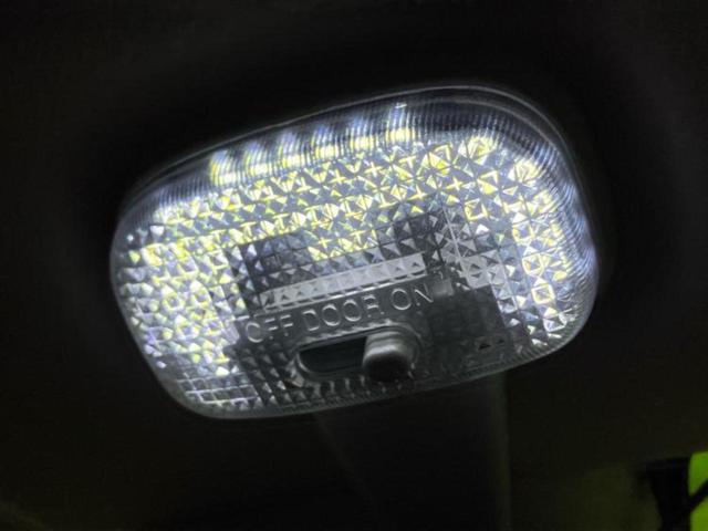 エブリイワゴン ＰＺターボスペシャル　保証書／純正　ＳＤナビ／レーダーブレーキサポート（スズキ）／両側電動スライドドア／オートステップ／ヘッドランプ　ＨＩＤ／Ｂｌｕｅｔｏｏｔｈ接続／ＥＴＣ／ＥＢＤ付ＡＢＳ／横滑り防止装置　ターボ（37枚目）