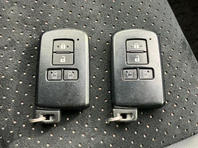 ヴォクシー ＺＳキラメキ３　新品タイヤ／保証書／純正　９インチ　ＳＤナビ／フリップダウンモニター　純正　１２．１インチ／トヨタセーフティセンス／両側電動スライドドア／車線逸脱防止支援システム／シート　ハーフレザー　バックカメラ（43枚目）