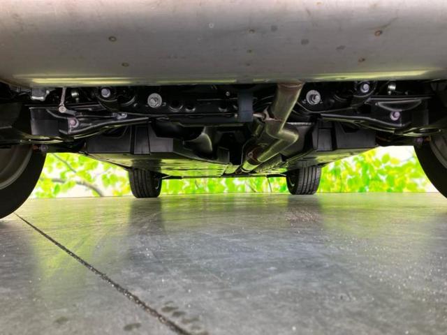 ハリアー Ｚレザーパッケージ　ＪＢＬ／保証書／ディスプレイオーディオ＋ナビ１２．３インチ／デジタルインナーミラー／トヨタセーフティセンス／シートヒーター　前席／パノラミックビューモニター／車線逸脱防止支援システム　全周囲カメラ（48枚目）