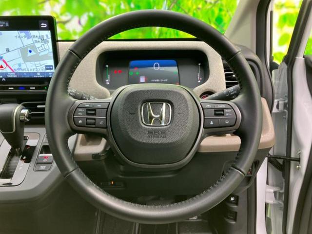 フリード ｅＨＥＶエアーＥＸ　純正　１１インチ　ナビ／ホンダセンシング／両側電動スライドドア／シートヒーター　前席／車線逸脱防止支援システム／ヘッドランプ　ＬＥＤ／ＵＳＢジャック／Ｂｌｕｅｔｏｏｔｈ接続／ＥＴＣ／ＥＢＤ付ＡＢＳ（15枚目）