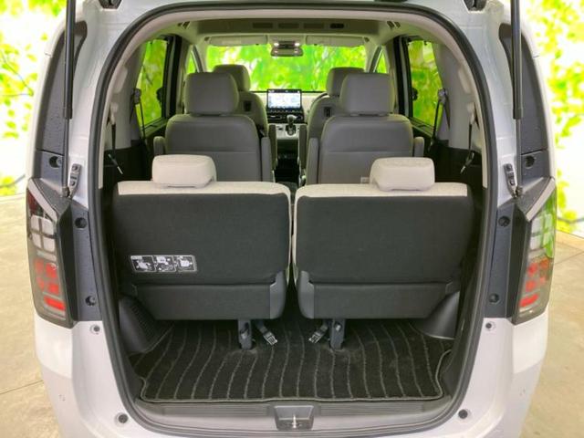 フリード ｅＨＥＶエアーＥＸ　純正　１１インチ　ナビ／ホンダセンシング／両側電動スライドドア／シートヒーター　前席／車線逸脱防止支援システム／ヘッドランプ　ＬＥＤ／ＵＳＢジャック／Ｂｌｕｅｔｏｏｔｈ接続／ＥＴＣ／ＥＢＤ付ＡＢＳ（20枚目）