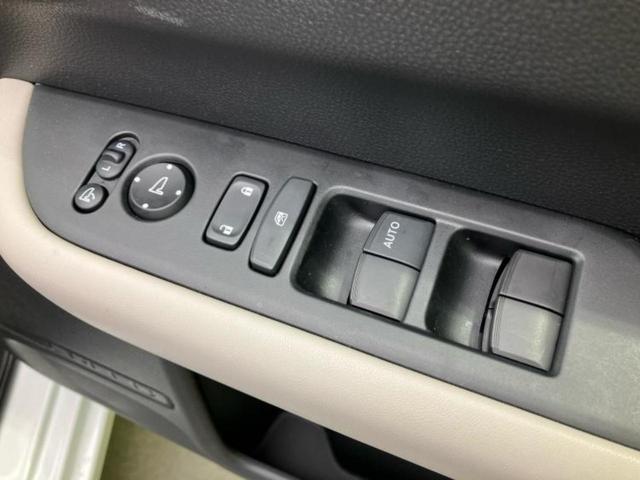 フリード ｅＨＥＶエアーＥＸ　純正　１１インチ　ナビ／ホンダセンシング／両側電動スライドドア／シートヒーター　前席／車線逸脱防止支援システム／ヘッドランプ　ＬＥＤ／ＵＳＢジャック／Ｂｌｕｅｔｏｏｔｈ接続／ＥＴＣ／ＥＢＤ付ＡＢＳ（28枚目）