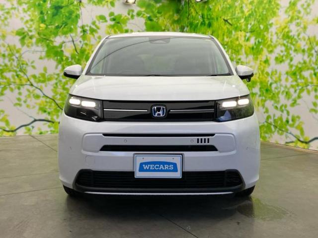 フリード ｅＨＥＶエアーＥＸ　純正　１１インチ　ナビ／ホンダセンシング／両側電動スライドドア／シートヒーター　前席／車線逸脱防止支援システム／ヘッドランプ　ＬＥＤ／ＵＳＢジャック／Ｂｌｕｅｔｏｏｔｈ接続／ＥＴＣ／ＥＢＤ付ＡＢＳ（43枚目）