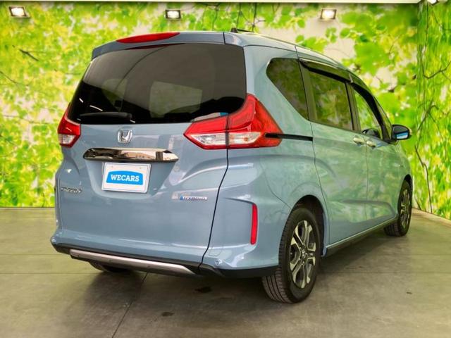 フリード＋ハイブリッド ハイブリッドクロスターホンダセンシング　保証書／純正　ナビ／ホンダセンシング／両側電動スライドドア／シートヒーター　前席／車線逸脱防止支援システム／ドライブレコーダー　前後／ヘッドランプ　ＬＥＤ／ＵＳＢジャック／Ｂｌｕｅｔｏｏｔｈ接続（3枚目）