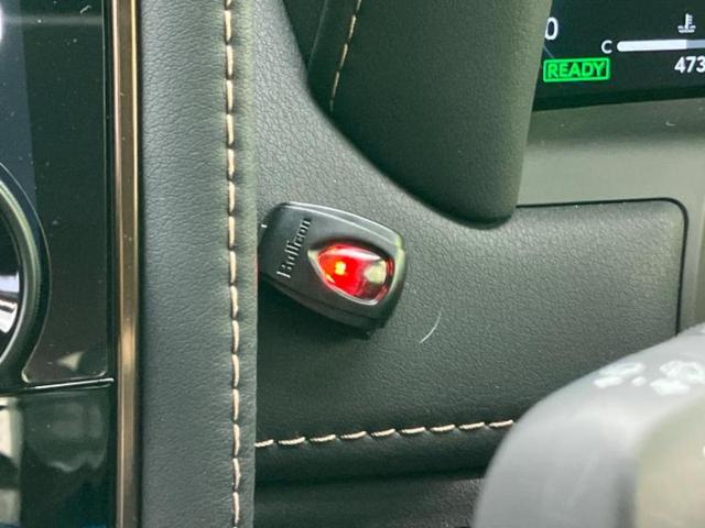 アルファードハイブリッド ハイブリッドＺ　サンルーフ／保証書／ディスプレイオーディオ＋ナビ１４インチ／デジタルインナーミラー／トヨタセーフティセンス／両側電動スライドドア／シートヒーター　全席／パノラミックビューモニター　衝突被害軽減システム（30枚目）