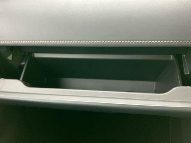 アルファードハイブリッド ハイブリッドＺ　サンルーフ／保証書／ディスプレイオーディオ＋ナビ１４インチ／デジタルインナーミラー／トヨタセーフティセンス／両側電動スライドドア／シートヒーター　全席／パノラミックビューモニター　衝突被害軽減システム（39枚目）