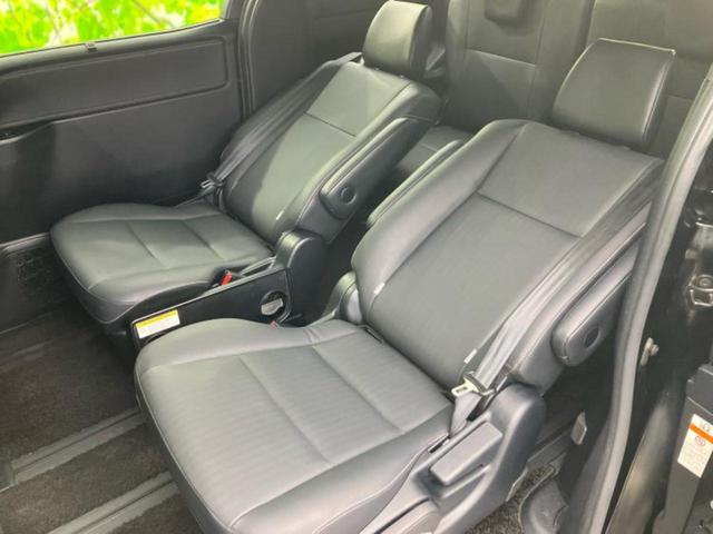 エスクァイア ハイブリッドＧｉブラックテーラード　新品タイヤ／保証書／社外　９インチ　ＳＤナビ／フリップダウンモニター　社外　１２．８インチ／トヨタセーフティセンス／両側電動スライドドア／シートヒーター　前席／車線逸脱防止支援システム　バックカメラ（25枚目）