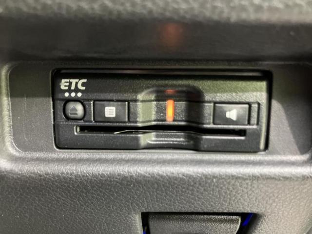 スペーシアカスタム ハイブリッドＸＳターボ　新品タイヤ／保証書／純正　９インチ　ＳＤナビ／セーフティサポート（スズキ）／両側電動スライドドア／シートヒーター　運転席／全方位モニター用カメラ／車線逸脱防止支援システム／シート　ハーフレザー　ターボ（25枚目）