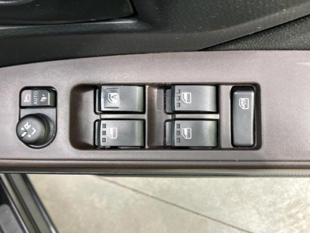 ルーミー Ｇ　Ｓ　保証書／純正　ＳＤナビ／スマートアシスト（トヨタ・ダイハツ）／両側電動スライドドア／車線逸脱防止支援システム／Ｂｌｕｅｔｏｏｔｈ接続／ＥＴＣ／ＥＢＤ付ＡＢＳ／横滑り防止装置／アイドリングストップ（30枚目）