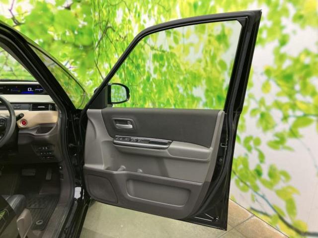 フリード Ｇホンダセンシング　新品タイヤ／保証書／純正　ＳＤナビ／ホンダセンシング／両側電動スライドドア／車線逸脱防止支援システム／ＵＳＢジャック／ＥＴＣ／ＥＢＤ付ＡＢＳ／横滑り防止装置／アイドリングストップ／バックモニター（22枚目）