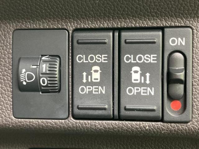 フリード Ｇホンダセンシング　新品タイヤ／保証書／純正　ＳＤナビ／ホンダセンシング／両側電動スライドドア／車線逸脱防止支援システム／ＵＳＢジャック／ＥＴＣ／ＥＢＤ付ＡＢＳ／横滑り防止装置／アイドリングストップ／バックモニター（29枚目）