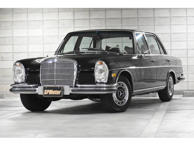 ３００ＳＥＬ　正規輸入ウエスタン当時物　同色全塗装　本革オリジナル同仕様張替え　当時物ホワイトステアリング　オルタネーター交換　エアコン配管交換　バックカメラ　ケンウッド９型ナビ　前後ドラレコ　ＥＴＣ付(6枚目)