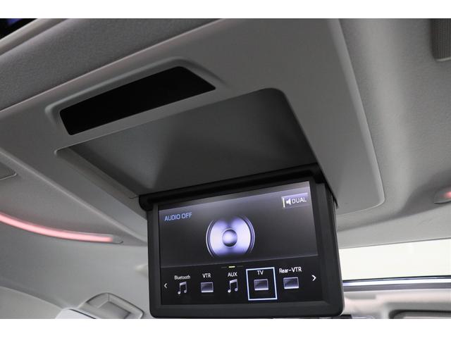 アルファードハイブリッド ＳＲ　Ｃパッケージ　サンルーフ／新シュタイナーＦＴＸ２０ＡＷ／ＫＷ車高調／ＴＲＤエアロ／ＪＢＬプレミアムサウンド／後席モニター／革シート／オットマン／２列目シートヒーター／全方位カメラ／デジタルインナーミラー／クルコン（3枚目）