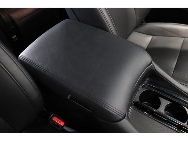 アルファードハイブリッド ＳＲ　Ｃパッケージ　サンルーフ／新シュタイナーＦＴＸ２０ＡＷ／ＫＷ車高調／ＴＲＤエアロ／ＪＢＬプレミアムサウンド／後席モニター／革シート／オットマン／２列目シートヒーター／全方位カメラ／デジタルインナーミラー／クルコン（39枚目）