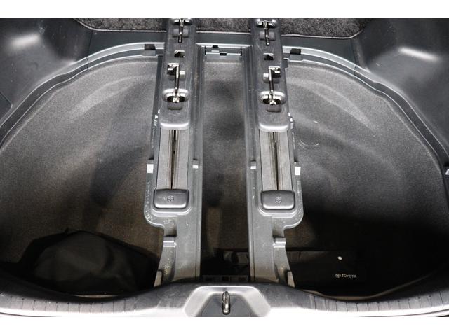 アルファードハイブリッド ＳＲ　Ｃパッケージ　サンルーフ／新シュタイナーＦＴＸ２０ＡＷ／ＫＷ車高調／ＴＲＤエアロ／ＪＢＬプレミアムサウンド／後席モニター／革シート／オットマン／２列目シートヒーター／全方位カメラ／デジタルインナーミラー／クルコン（79枚目）