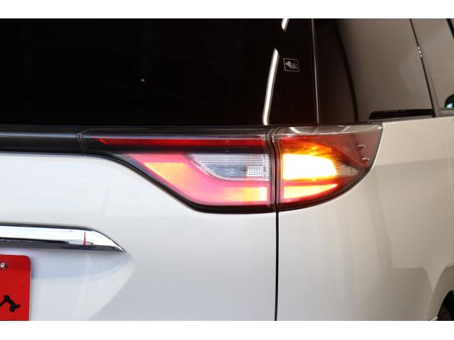 TOYOTA ESTIMA AERAS PREMIUM