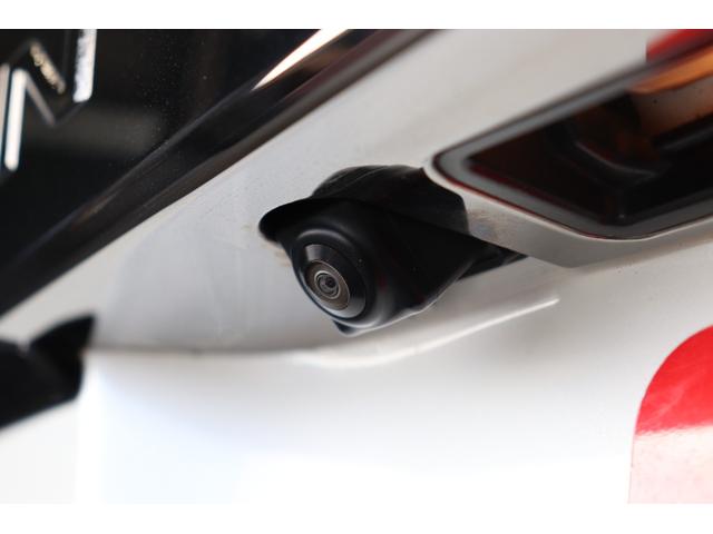 ●安心のバックカメラ装着済み♪車庫入れが苦手な方も、安心・安全に後方確認・車庫入れができますネ♪