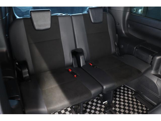 ●リアシートも広々設計になっております♪