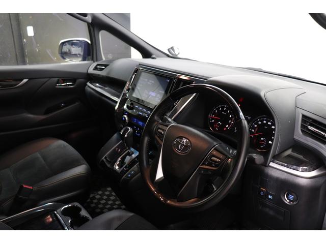 ヴェルファイア 2.5Z ゴールデンアイズ サンルーフ/エアフォースエアサス/WORKジスタンス20AW/両側パワスラ/パワーバックドア/レーダークルーズ/地デジ/Bluetooth/バックカメラ/ETC/オットマン/100V電源(63枚目)