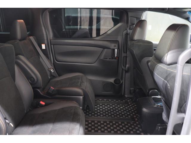 ヴェルファイア 2.5Z ゴールデンアイズ サンルーフ/エアフォースエアサス/WORKジスタンス20AW/両側パワスラ/パワーバックドア/レーダークルーズ/地デジ/Bluetooth/バックカメラ/ETC/オットマン/100V電源(70枚目)