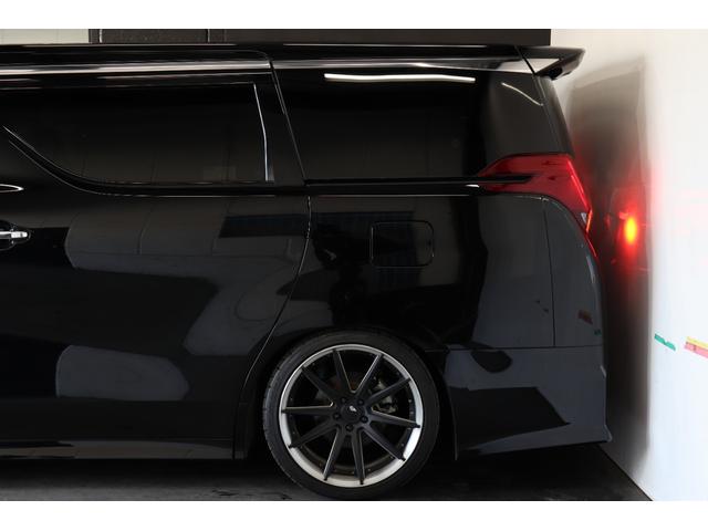 アルファード 2.5S Aパッケージ レイズブラックフリート20AW/サンルーフ/フリップダウンモニター/社外車高調/プッシュスタート/クルコン/バックカメラ/Bluetoothオーディオ/Bluetooth/バックカメラ/ETC(20枚目)