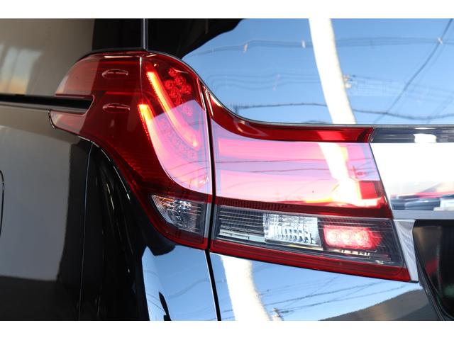 アルファード 2.5S Aパッケージ レイズブラックフリート20AW/サンルーフ/フリップダウンモニター/社外車高調/プッシュスタート/クルコン/バックカメラ/Bluetoothオーディオ/Bluetooth/バックカメラ/ETC(52枚目)