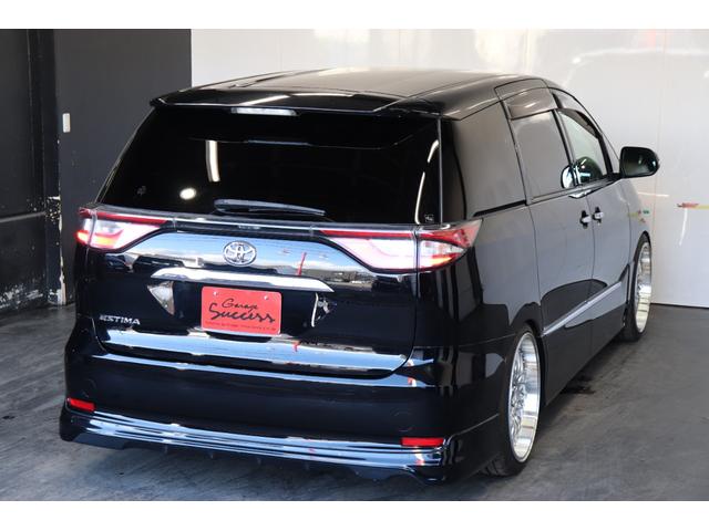 �������E�O���Ƃ��ɓ��Ђ̐��X�^�b�t�����J�ɃN���[�j���O���Ă���܂��I�i���ɂ́A���M�������Ă��q�l�̌䗈�X���҂����Ă���܂���