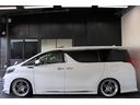 ２．５Ｓ　Ｃパッケージ　サンルーフ／新品ＢＲＡＳＨ２１ＡＷ／モデリスタエアロ／アルパイン後席モニター／両側パワスラ／社外車高調／デジタルインナーミラー／両側パワスラ／地デジ／Ｂｌｕｅｔｏｏｔｈ／バックカメラ／ＥＴＣ（18枚目）