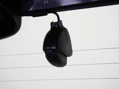 ������ɥ饤�֥쥳�������դ��������������ʤɤ�Ͽ���뼫ư���Ѥ����֤Ǥ����⤷��λ��Τκݤε�Ͽ�Ϥ������ι�Ԥκݤλפ��ФȤ��ƥɥ饤�֤α�����ڤ��ळ�Ȥ��Ǥ��ޤ��� 6