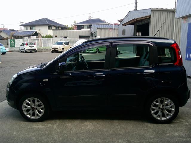 パンダ イージー　ツインエアーターボ　衝突軽減ブレーキ　ＬＥＤライト　フォグ　ステアリングスイッチ　ＭＴモード　１５インチアルミホイール（4枚目）